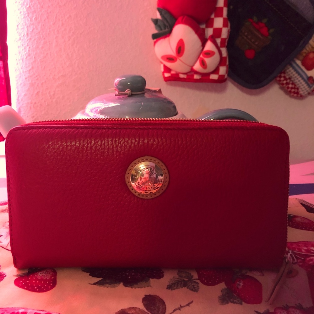 Tommy Hilfiger Red Wallet